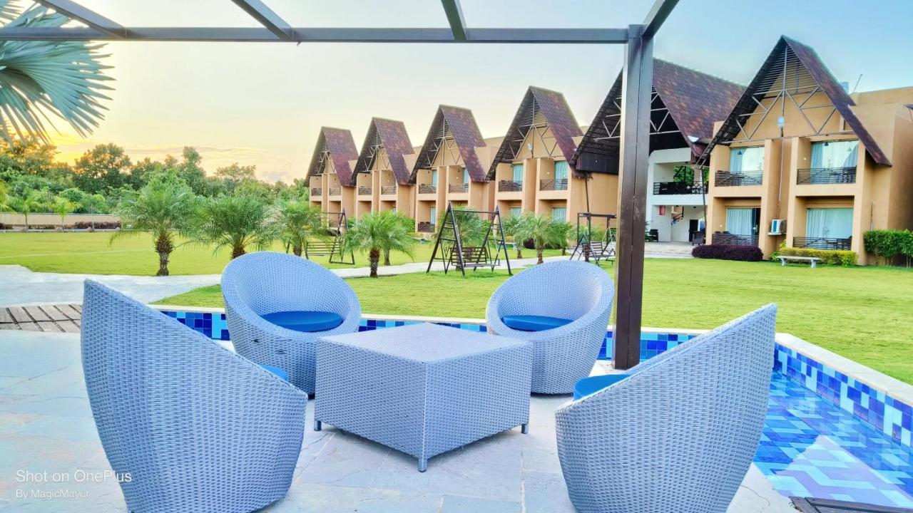 Hotel Jagira Ananta Elite , Sasan Gir Chitrod Exterior foto