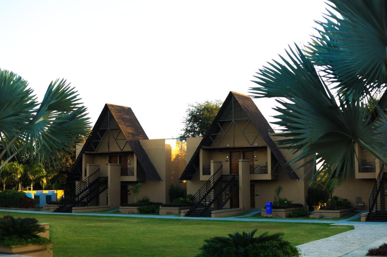 Hotel Jagira Ananta Elite , Sasan Gir Chitrod Exterior foto