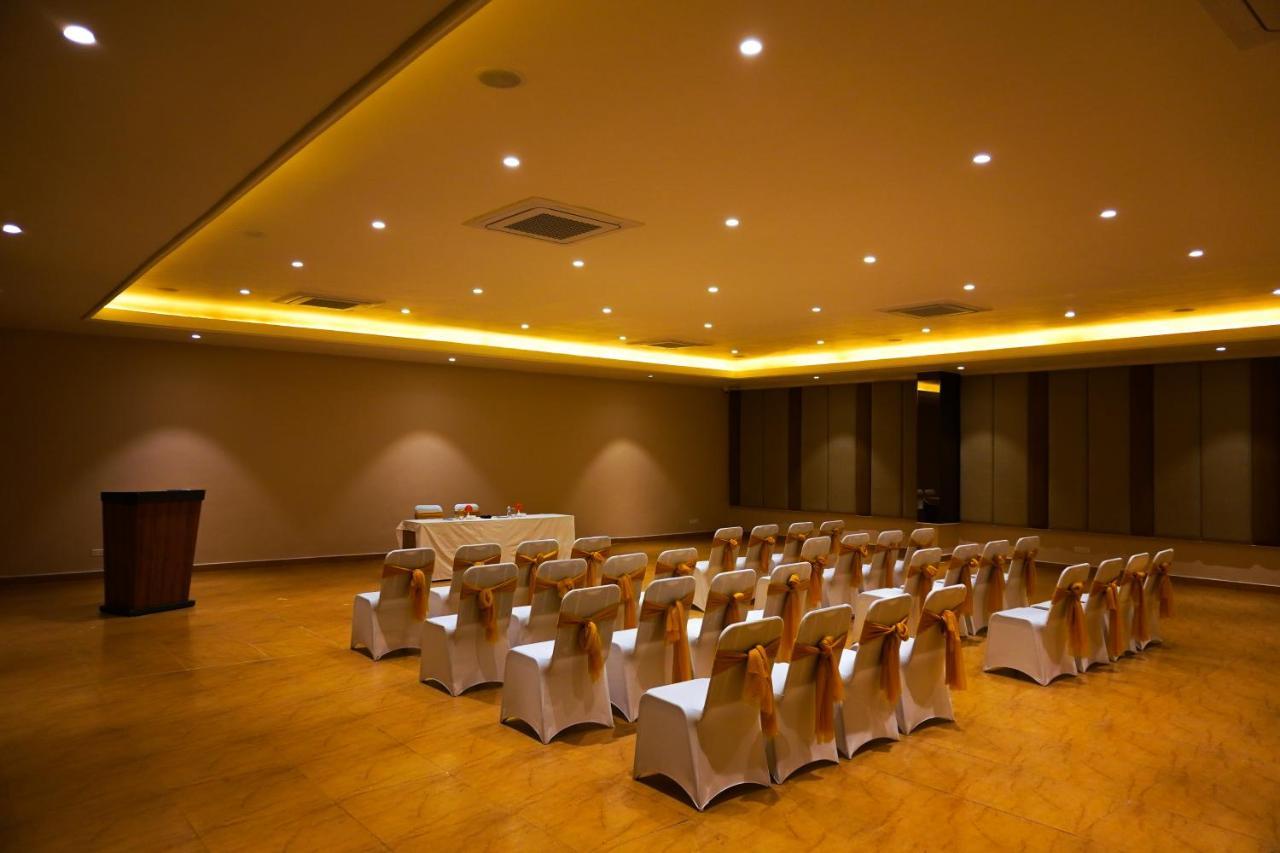 Hotel Jagira Ananta Elite , Sasan Gir Chitrod Exterior foto
